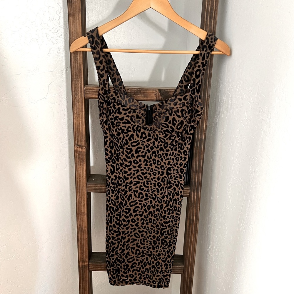 FOREVER 21 Leopard Print Dress